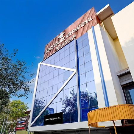 Townhouse Oriental Inn Chennai Bagian luar foto