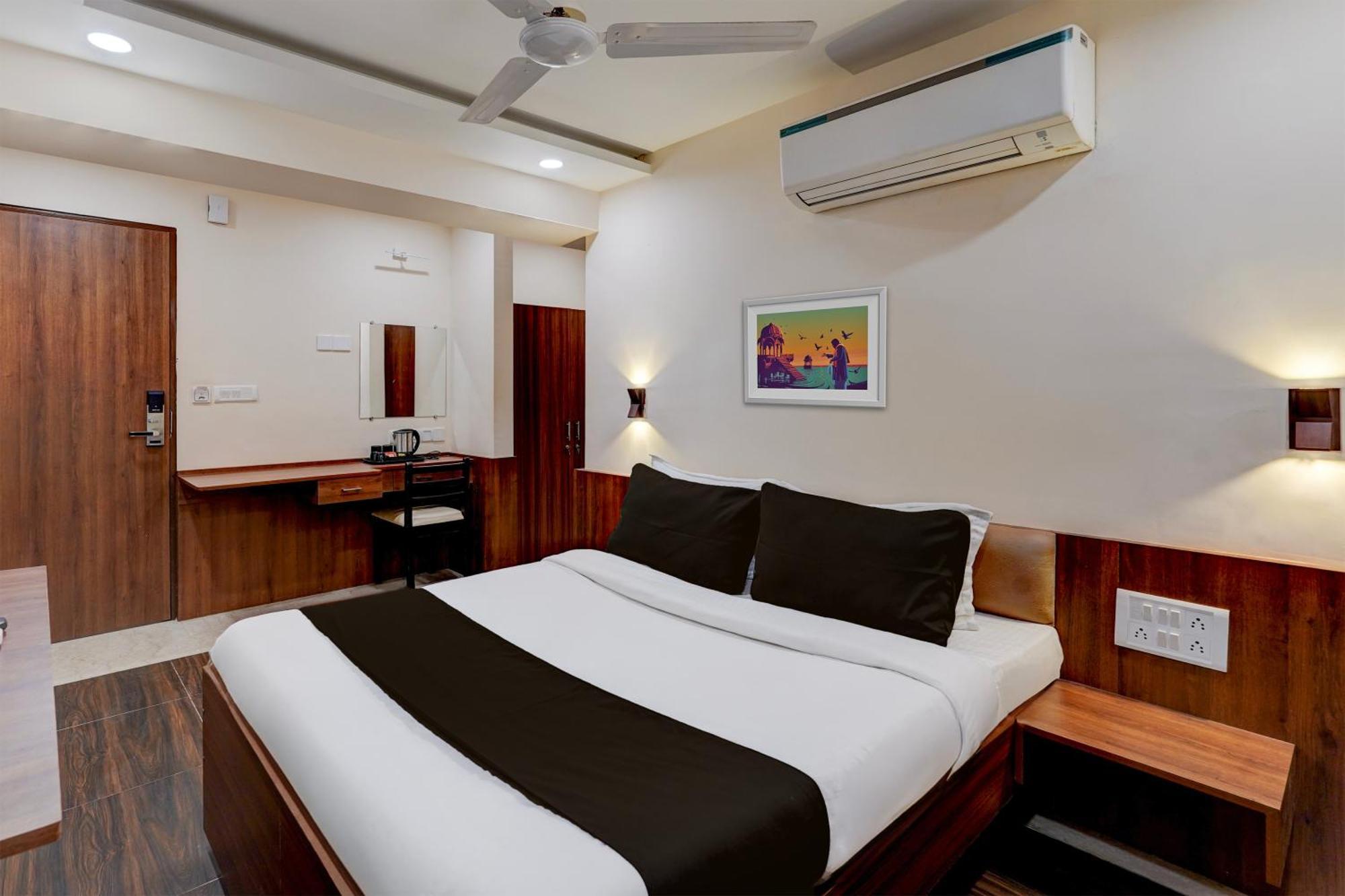 Townhouse Oriental Inn Chennai Bagian luar foto
