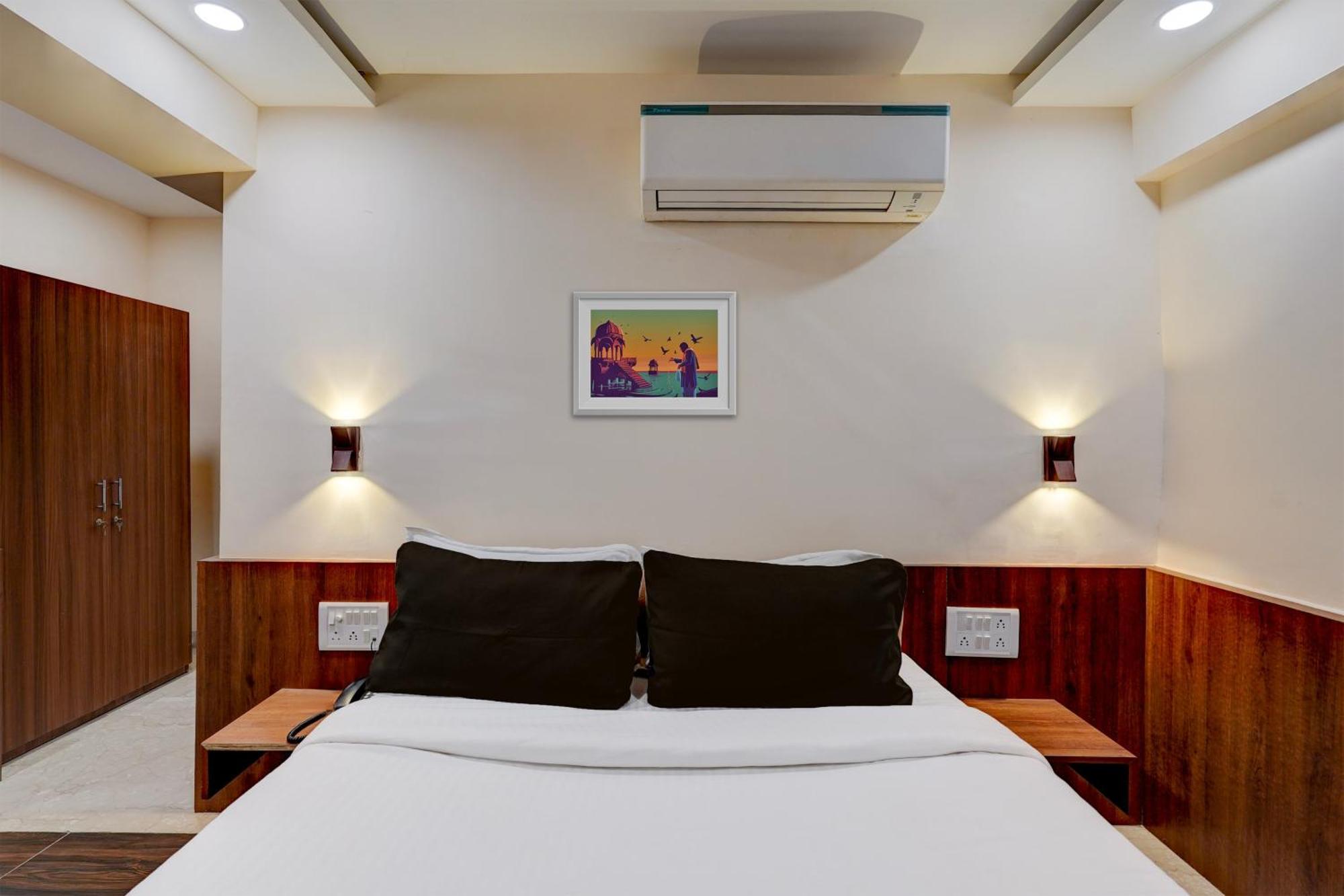 Townhouse Oriental Inn Chennai Bagian luar foto
