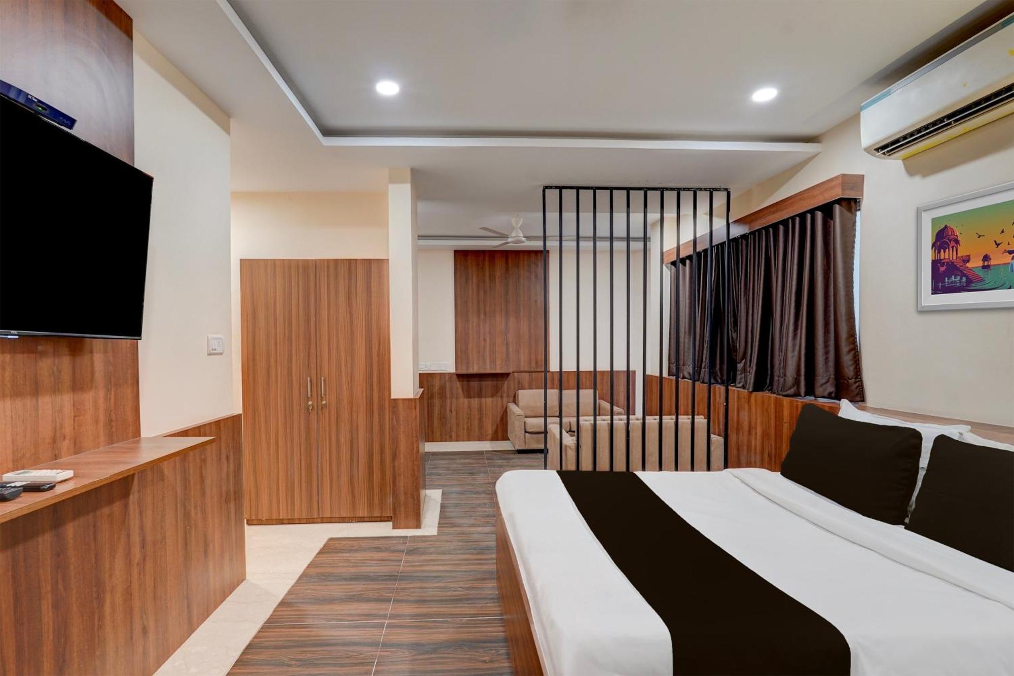 Townhouse Oriental Inn Chennai Bagian luar foto