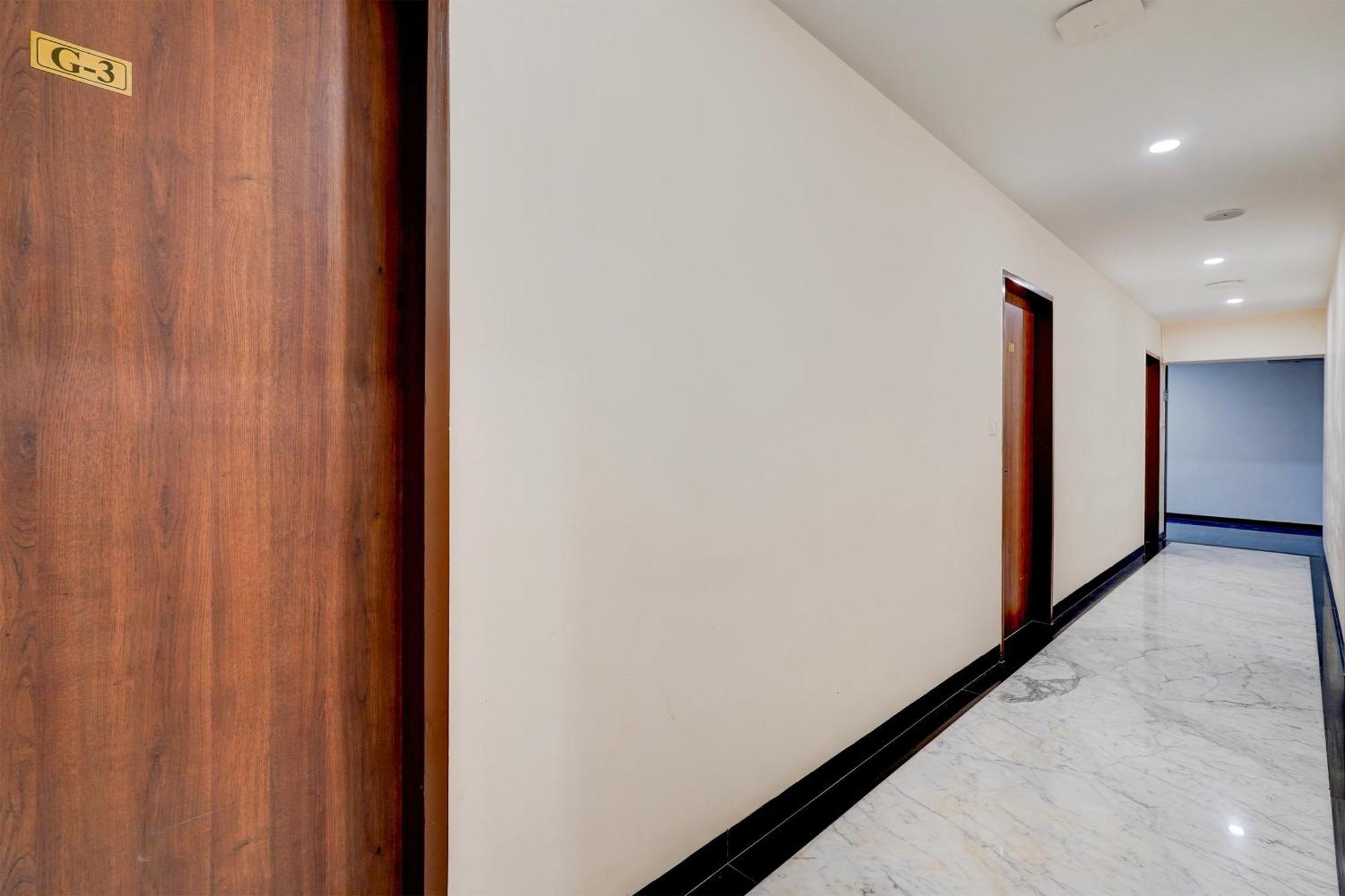 Townhouse Oriental Inn Chennai Bagian luar foto
