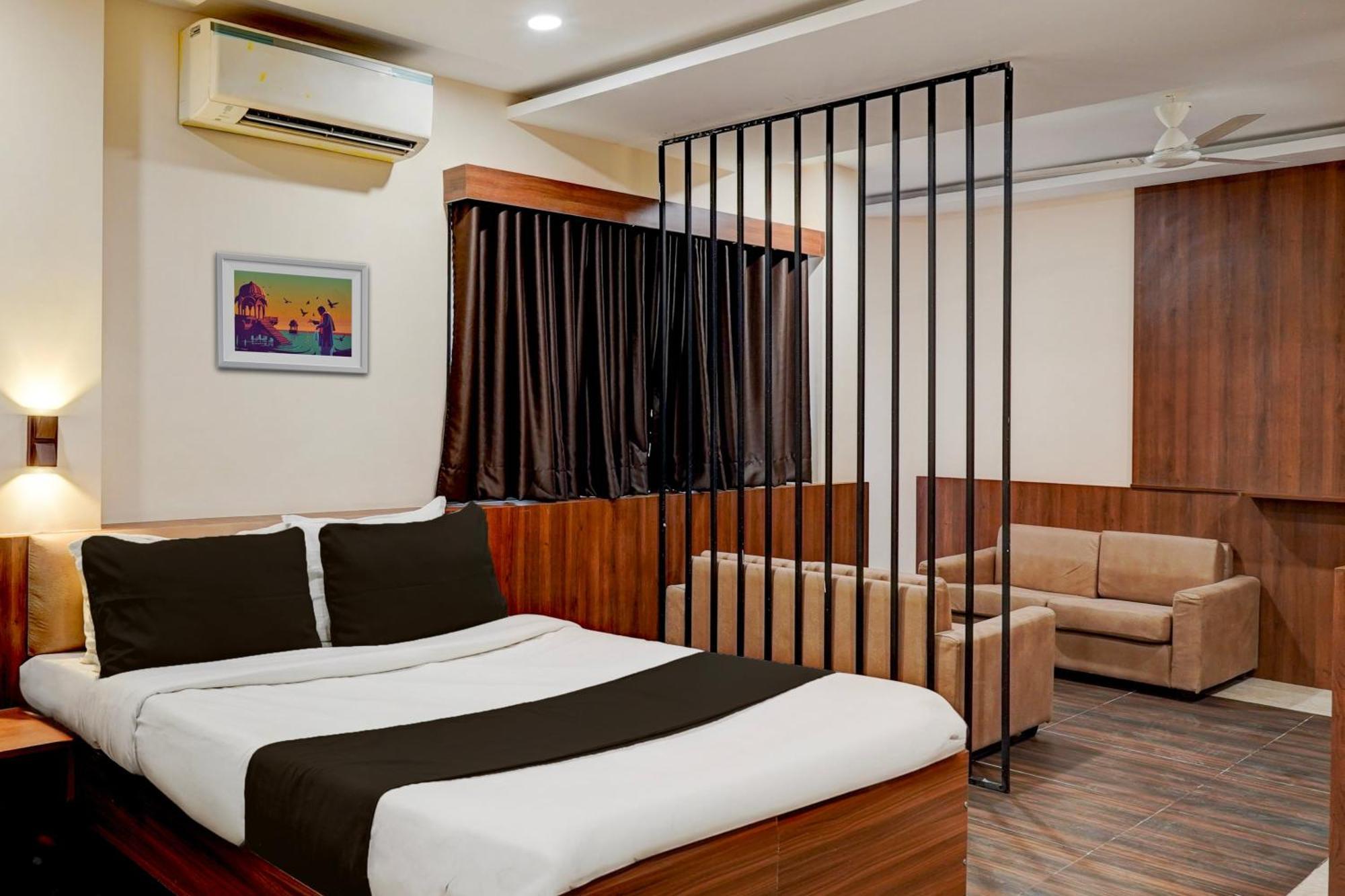 Townhouse Oriental Inn Chennai Bagian luar foto